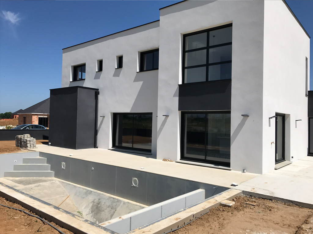 Étapes de construction de piscines - Charlet Piscine