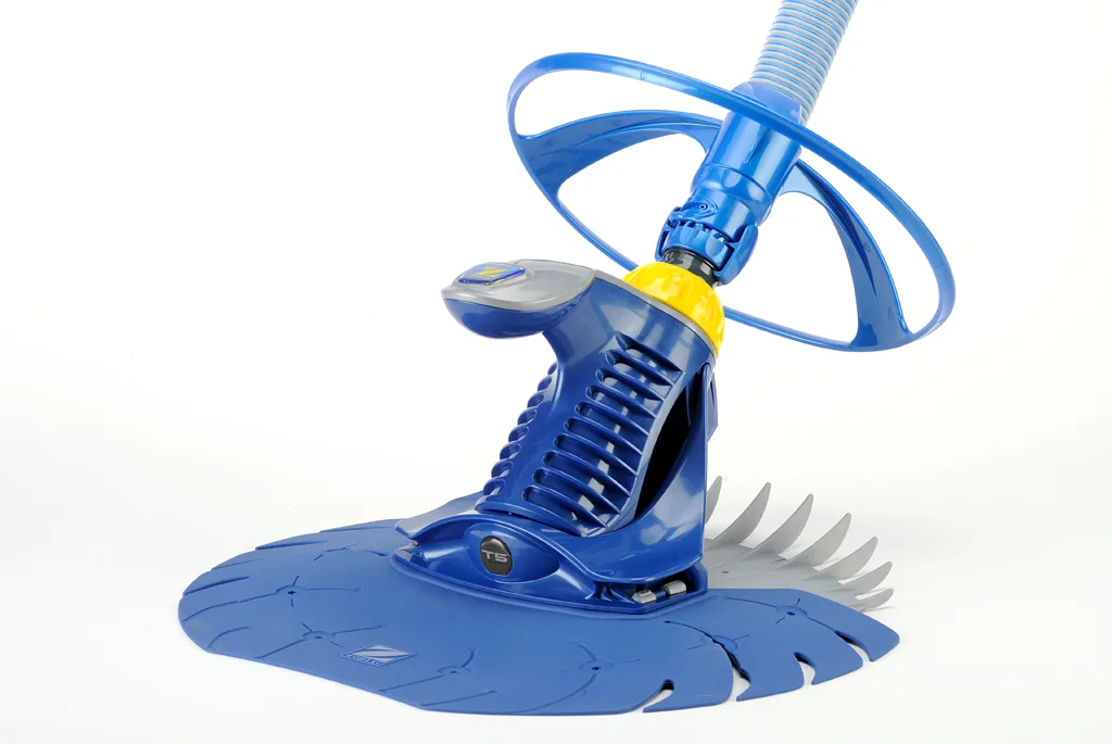 Robot nettoyeur hydraulique semi-automatique - Charlet Piscines